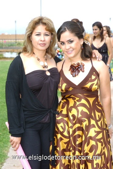 22072008
Maribel Esqueda y Martha Arriaga.