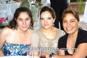 22072008
Mayte Cota, Ale Garza y Lety Berumen.