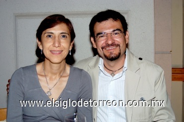 27072008
Luisa Fernández de Huerta y Héctor Huerta.
