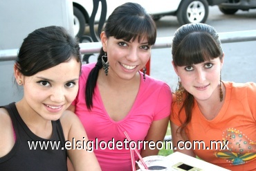 24072008
Karla Cortez, Ale Vara y Paulina Fernández