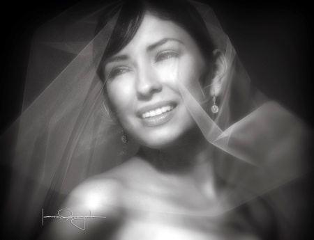 Srita. Laura Madel Marmolejo Rodríguez el día de su matrimonio religioso con el Sr. Melgem Hadad Facusseh.

Estudio Laura Grageda