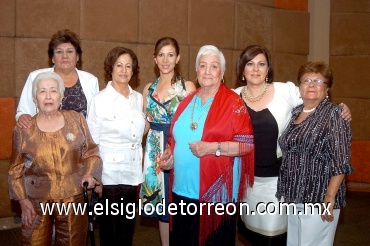 03082008
Patricia Lozano, Jesusita Alonso, Carmen Valdivia, Esperanza Lozano, Marcela de Wong, Susana Hernández y Ernestina Maldonado