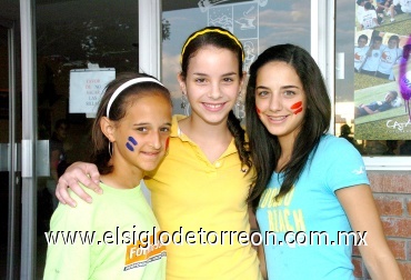 07082008
Aimé Miranda, Isabela Algara y Natalia Aguirre
