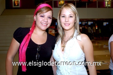 10082008
Zayra Frías Espinoza e Ilse Olivas de la Fuente.