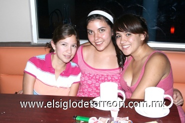 14082008
Giselle Rocha, Nuria Máynez e Ivonne Gallegos