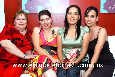18082008
Taita Medrano de Castillo, Carmen Soto, Margarita Ramos y Rebeca Ayoub