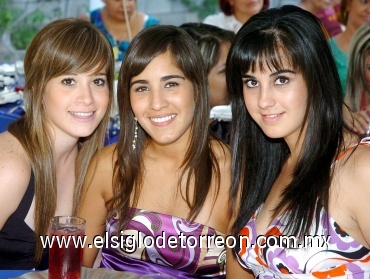 21082008
Sandra López, Ana Laura de la Garza y Adriana Borunda