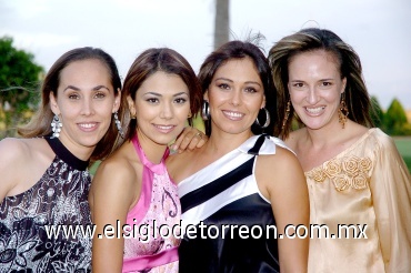 24082008
Pilar de García Colores, Brenda de Soto, Vanesa de Tamayo y Paty de Ramírez