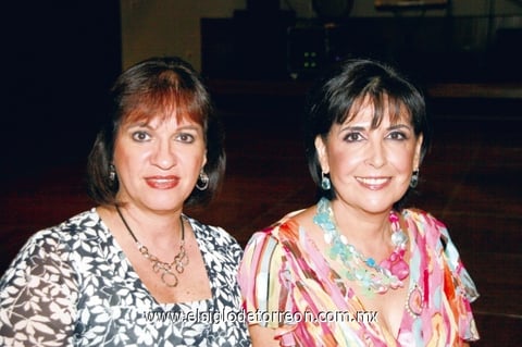 Soledad de Martínez y Chela de Rimada.