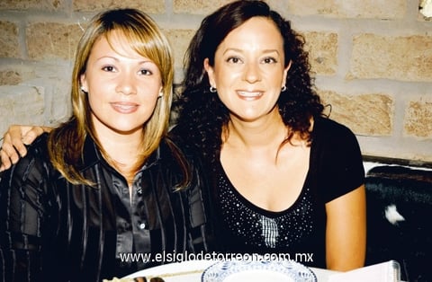 Cecilia Pereyra y Erika Silveyra.