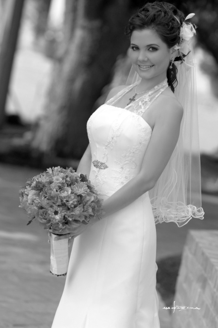 Srita. Blanca Lilia Máynez Eppen el día de su enlace matrimonial con el Sr. Maurizzio Alessandro Piva Porras.

Estudio Carlos Maqueda