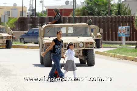 Cerca del mediodía, visitadores de Derechos Humanos acudieron a San Miguel a petición de Seguridad Pública pero les fue negada la entrada por lo que se retiraron del lugar.