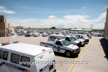 Fueron 28 patrullas las aseguradas, 32 policías detenidos y de los cinco heridos tres son mujeres.