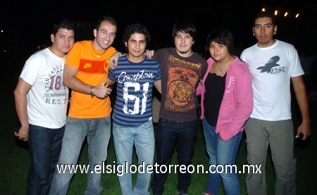 06092008
Álvaro Ramos, Leandro Botti, Miguel Herrera, Andrea Tovar, Luis Proo y Eduardo de la Vega
