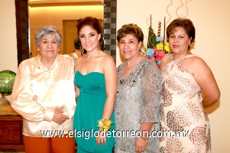 01092008
Alicia Sánchez de Rendón, Alejandra Rendón, María Carmen Aguilar de Vargas y Cristina Margarita Hernández