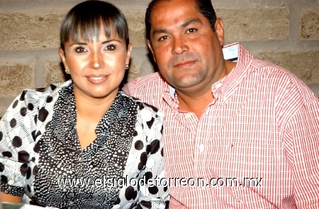 02092008
Ana Lucía de Villalobos y Jaime Villalobos.