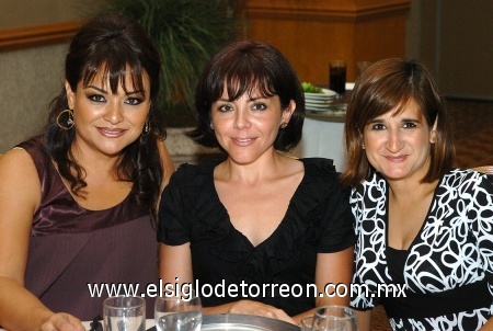 05092008
Vero Flores, Lucía Madero y Wendy Barrios