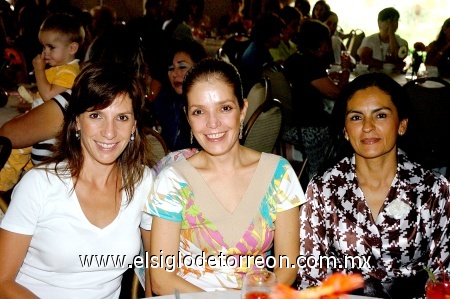 07092008
Anelise Ahnert, Heidi de Ibarra y Aurora de Tijerina.