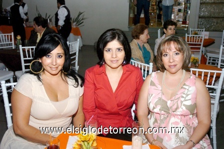 07092008
Ani Escalera, Cocoy González y Silvia Reza.
