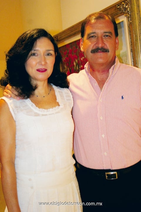 Verónica y Miguel Wong.