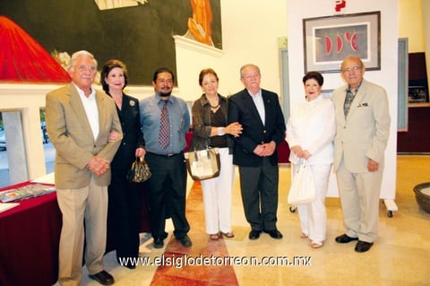 Al descubierto “La Memoria de Torreón”
Alberto González Domene, Rosario Lamberta de González, Rosa María Ramm de Ricco, Daniel Ricco, Ramón Nava y Catalina Femat de Nava.