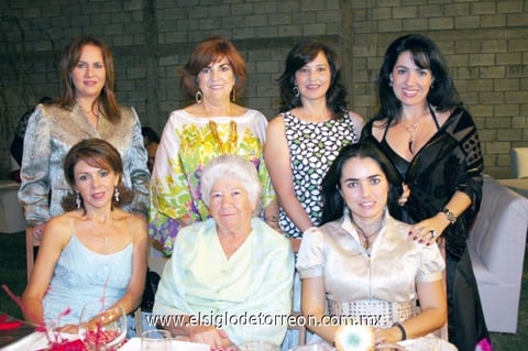 Lupita Quintero, Mónica Sylveyra, Anita Rendón, Mónica Kam, Angélica García, Lorena Silveyra y Gabriela Lama.