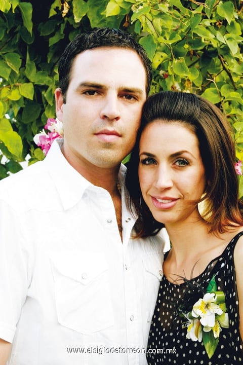 Despedida para dos
Luis David Villalobos y Jessica Yacamán Peña.