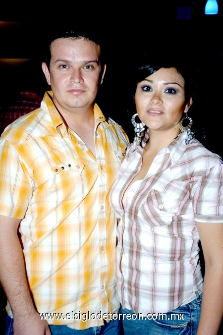 14092008
Guillermo Miranda y Ana García.