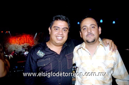 14092008
Marco Andrade y Antonio Palacios.