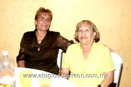 14092008
Elisa Gallegos y Mati Godoy de Herrnández