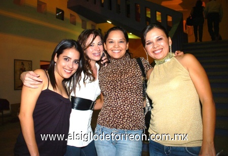 16092008
Cheryl, Sheila, Tere y Sandra.