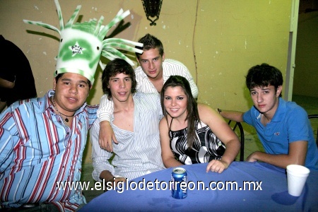17092008
Santiago Villegas, Gerardo Ramos, Federick Martínez, Lucía Moncoli y Luis Cepeda