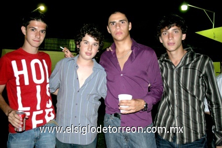 17092008
Emilio Dabdoub, Ricky Müller, Adrián Martínez y Abel