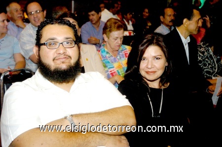 21092008
Jacob Atiyeh y Lourdes Bernal.