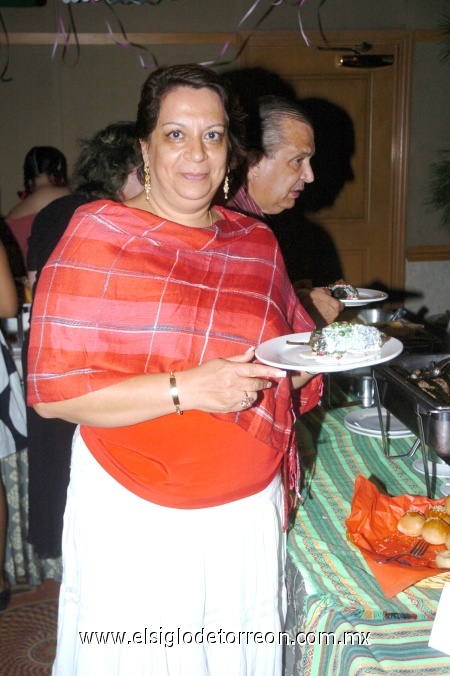 21092008
María Teresa Montes de Montes de Oca, se deleitó de un menú mexicano