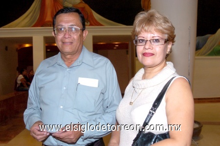 21092008
José Luis P. de la Torre y Lupita Rivera Quiñónez