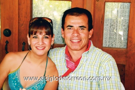 Adriana y Teodoro Ríos.