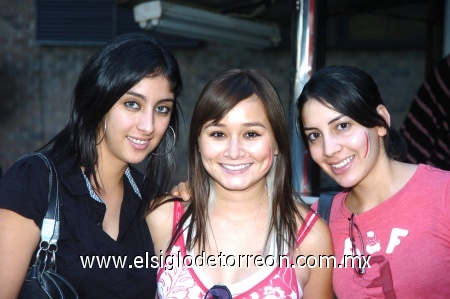 25092008
Adriana Pinto, Lily Ávalos y Gaby Dorantes