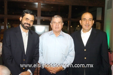 26092008
Antonio Méndez V., José Armando García Triana y Roberto Murra