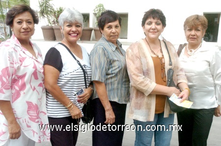 28092008
Lupita González, Cuquis de Cázares, Josefina Aguilera, Tessy Ortega y Laura Alvarado