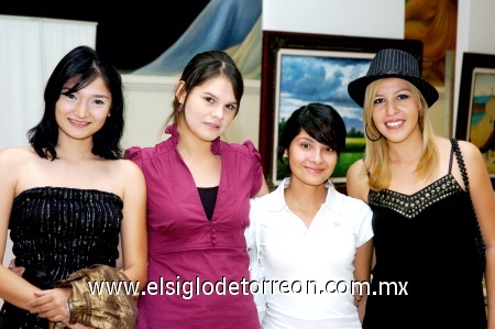 28092008
Ana Karen Gutiérrez, Lulú Astorga, Gaby Ávalos y Guillermina Recio