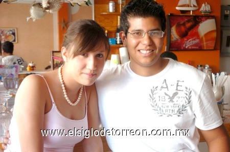 28092008
Cecilia Alanís y Jorge Milán