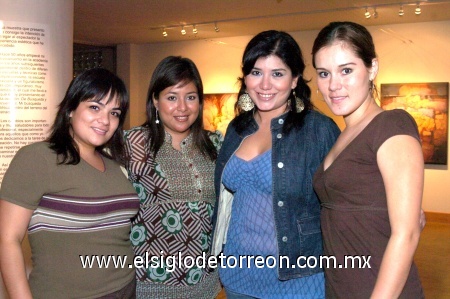 28092008
Beatriz Bermúdez, Claudia Villegas, Lulú Romero y Senyaze Alcázar