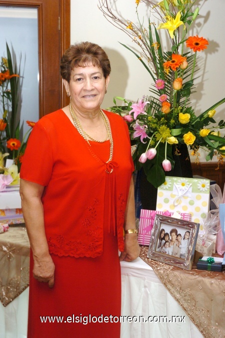 28092008
Juana María, cumplió 70 años de vida.