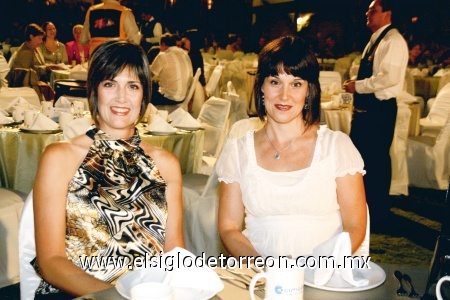 Cristy de Gutiérrez y Cecy de Garza.