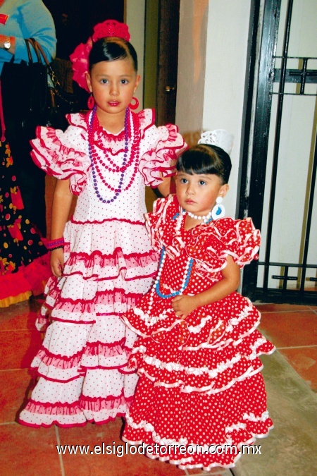 Jimena y Paula Soto González.
