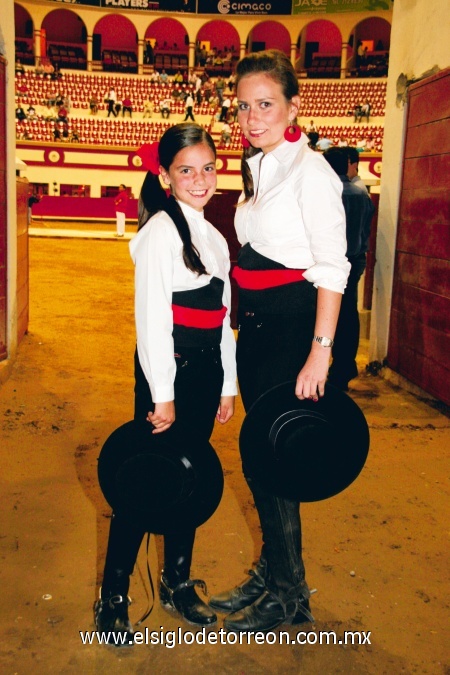 Renata Abusaid y Paula Díaz Cárdenas.