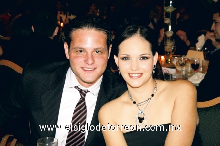 José Alfredo Sánchez y Andrea Arriola.
