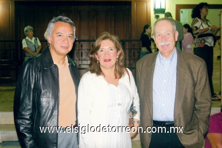 Enrique Inclán, Patricia Ortíz y Alberto Ross.
