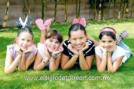Rosaín Arias, Ana Karla Coba, Arantxa López y Gaby Casale.
